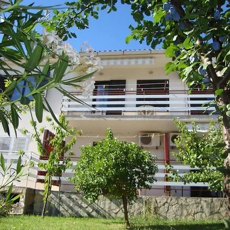 In With Balcony, Ac, Wifi, Washing Machine 4249-3 Apartament Cres
