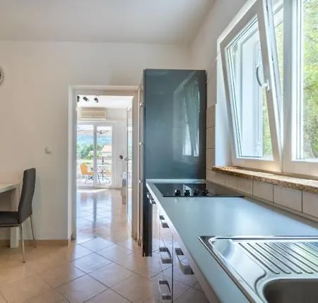 Apartman In With Balcony, Ac, Wifi, Washing Machine 4249-3